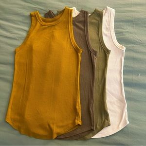 Bundle of essential tops for your closet!